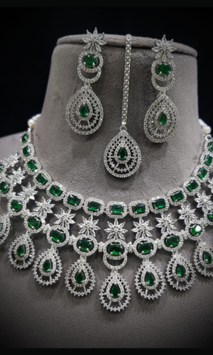 Jesmin Green AD chokar set with maang tika