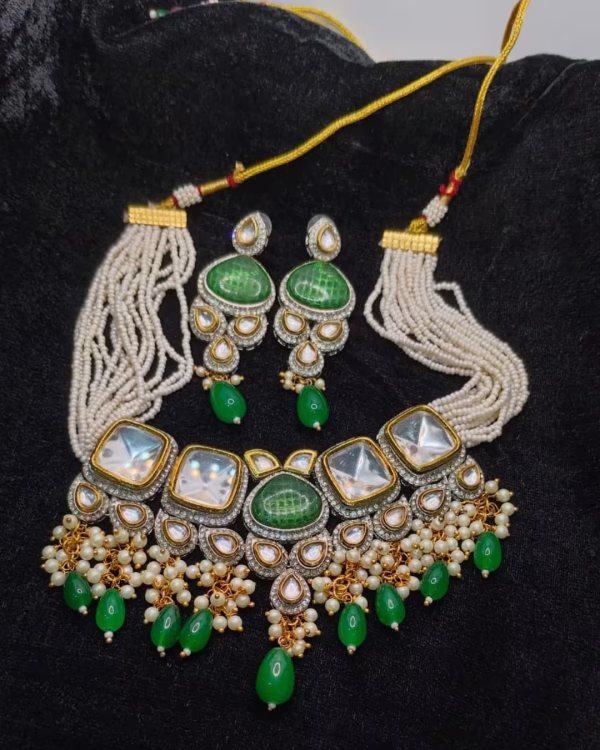 Green Kundan Peral Set