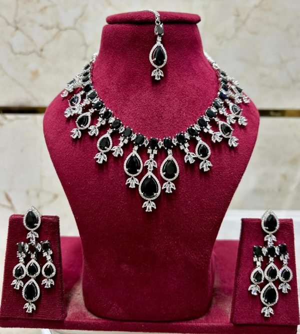 V Drop Style American Diamond Set with Maang Tikka